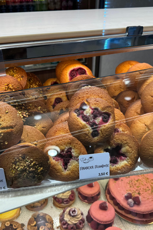 Guided Tour of Pastries in the Latin Quarter in Paris - Why the Latin Quarter is a smart place to eat your way