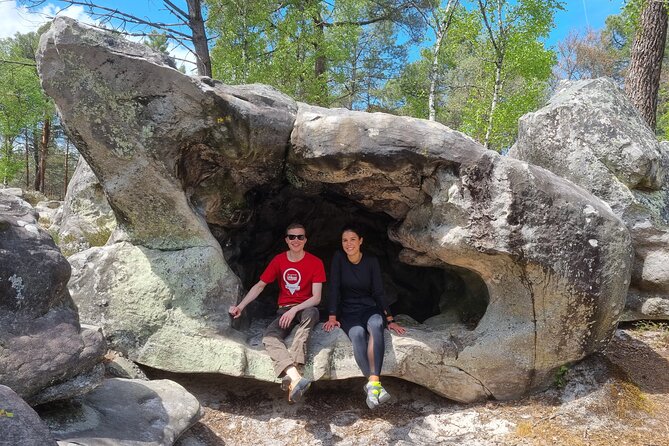 Half-Day Bouldering in Fontainebleau - Crash pads and equipment: what’s provided, what you must bring