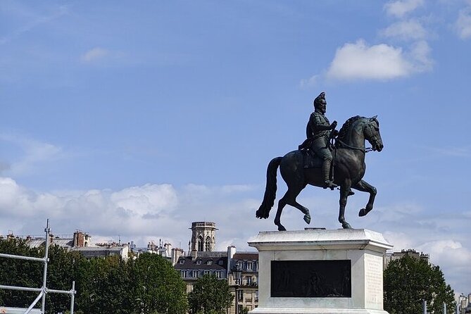 Half Day Paris Tour with Hotel pickup and drop - Trocadéro esplanade: the Eiffel Tower view that earns its stop