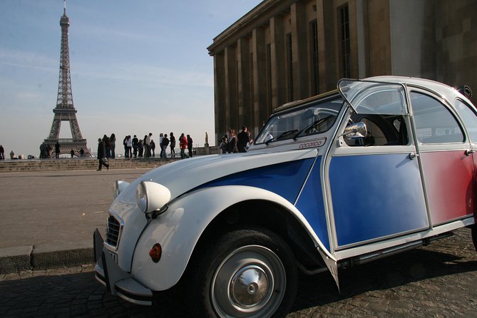 Half day trip in Paris in a vintage and convertible car with a Parisian - Comfort and practical notes for a convertible vintage ride