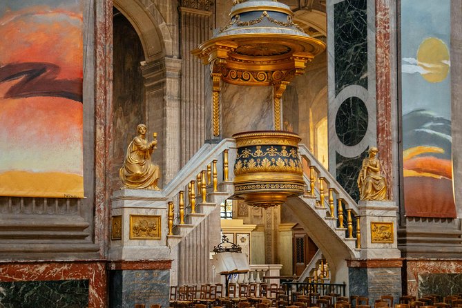 Highlights & Hidden Gems of Ile de Cité & the Left Bank: Private City Tour - Latin Quarter Footsteps: Route Changes Based on Your Guide and Your Preferences