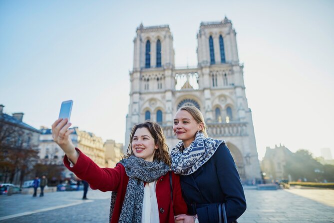 Historic Heart of Paris: Île de la Cité Walking Tour - Key things to know before you go