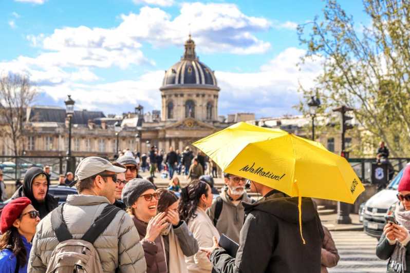 Historic Paris Walking Tour in English - Meeting at Hôtel de Ville and getting oriented fast