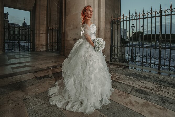 Iconic Portraits in an Exclusive Photoshoot at the Eiffel Tower - Price and what makes it feel fair