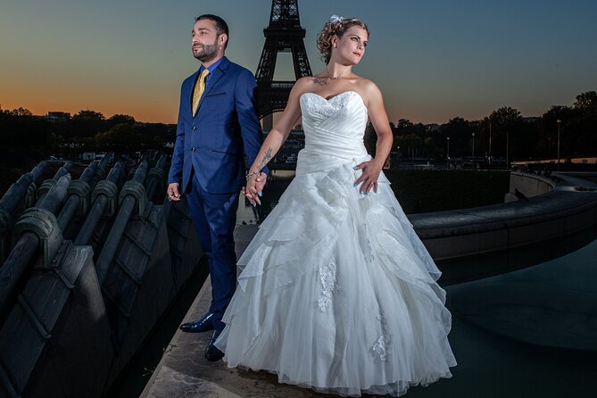 Iconic Portraits in an Exclusive Photoshoot at the Eiffel Tower - Stop 1 at Trocadéro: square, stairs, and fountains in one plan