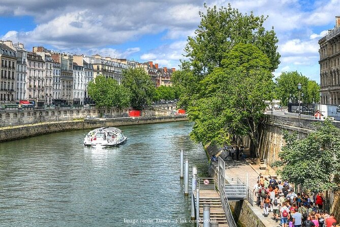 Île de la Cité Private 2h Tour with Latin Quarter & Seine River - Price and Value: Is $195 Per Person Worth It?