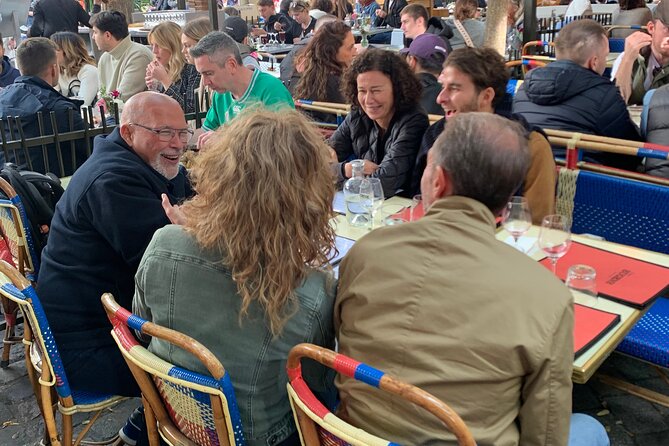 -Kids friendly- Eat, play, love Montmartre: 3H Walking Food Tour - Vigne du Clos Montmartre: The Urban Vineyard Pause
