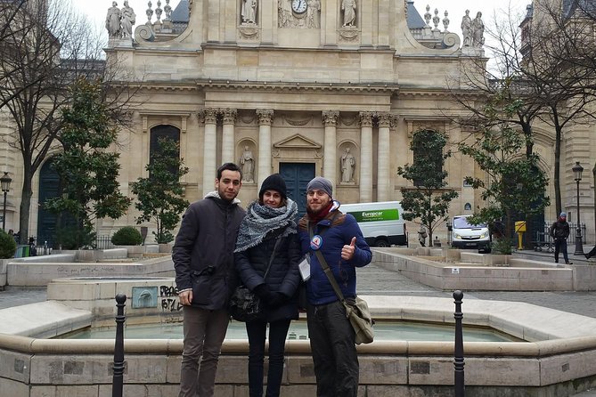 Latin District 2-Hour Private Tour: from the Middle Ages to Midnight in Paris - Shakespeare and Company: a fast, ticket-free break