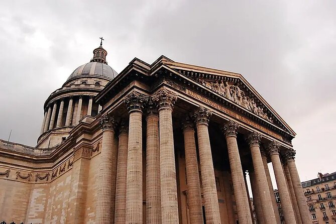 Le Grand Tour Half Day Private Walking Tour All the Main Sites - Arc de Triomphe, Champs-Élysées, and Eiffel Tower from the right angles
