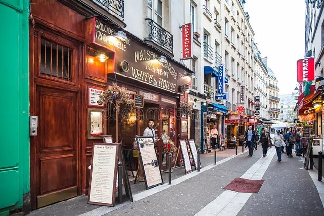 Le Grand Tour Half Day Private Walking Tour All the Main Sites - Price and value: $397.86 for up to 8 people