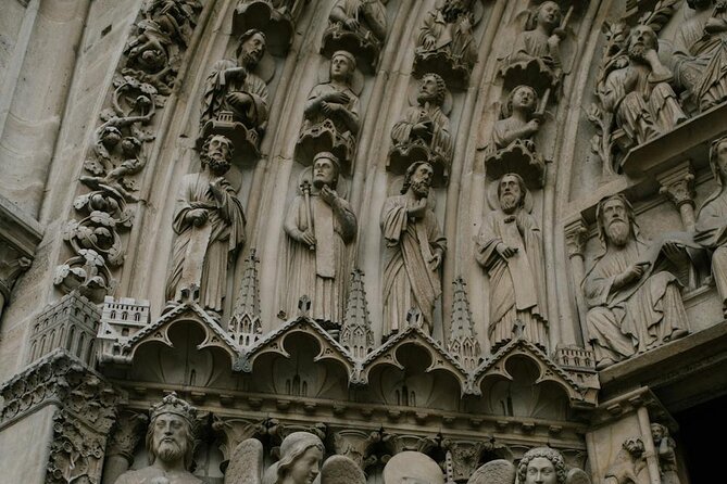 Le Grand Tour Half Day Private Walking Tour All the Main Sites - Where you meet (and how the route uses the metro)