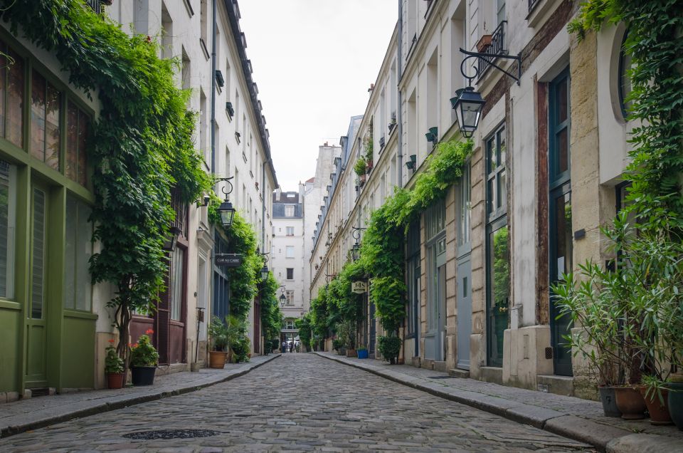 Le Marais: Explore Old Paris with a Local Host - Jewish Bakeries and Marché des Enfants Rouges: The Tastes That Anchor the Quarter
