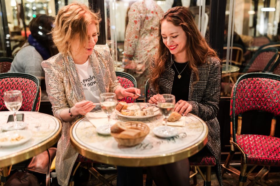 Le Marais: Explore Old Paris with a Local Host - Private Group Time: More Personal Than a Typical “Big Tour”