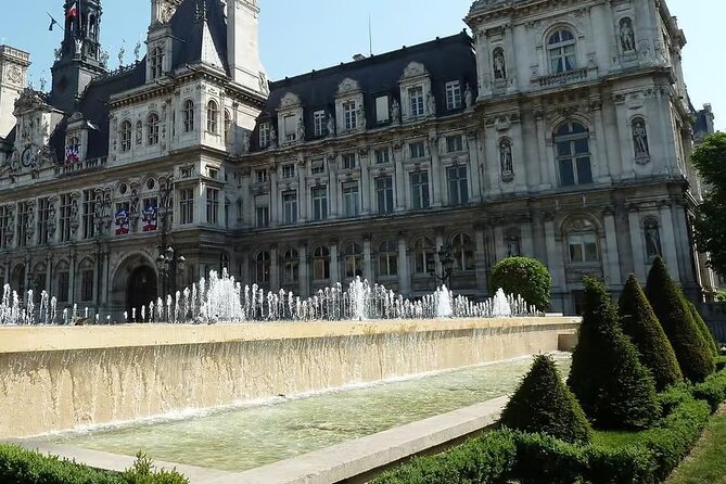 Le Marais Guided Tour and Discover Paris's Trendiest Areas - Starting at Hôtel de Ville: More Than a Pretty Façade