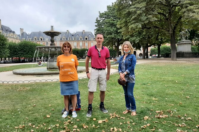 Le Marais/Paris - The Historic, Trendy, Jewish, LGBT district - Le Marais streets and Hotel Particuliers: aristocracy architecture for regular humans
