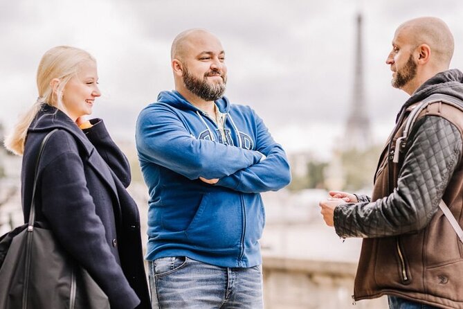 Le Marais Private Walking Tour with a Local, Explore its Old World Charm - Green space payoff: Jardin du Luxembourg and the Coulée Verte