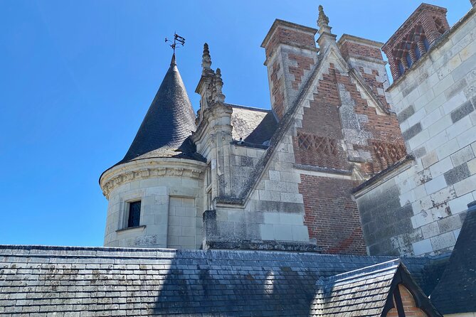 Live Guided Chenonceau, Chambord, Amboise Castles trip from Paris - Lunch Time in Amboise: A Break You Control