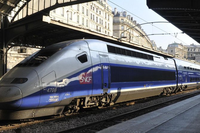 Loire Valley 2 Days private tour all inclusive from Paris with train tickets - Price and logistics: is $2,408.23 per person worth it?
