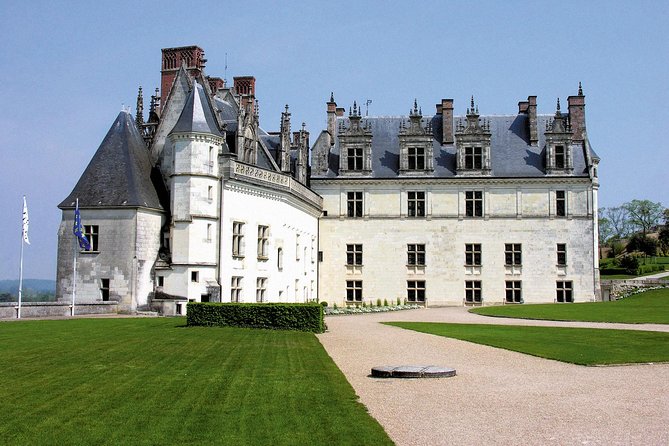Loire Valley Castles Private Trip including Lunch from Paris - Why this private Loire day trip works (and what it’s really for)