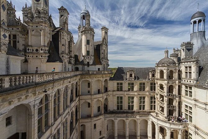 Loire Valley Chateaux from Paris Private Tour - The road back to Paris: what to expect after two château visits
