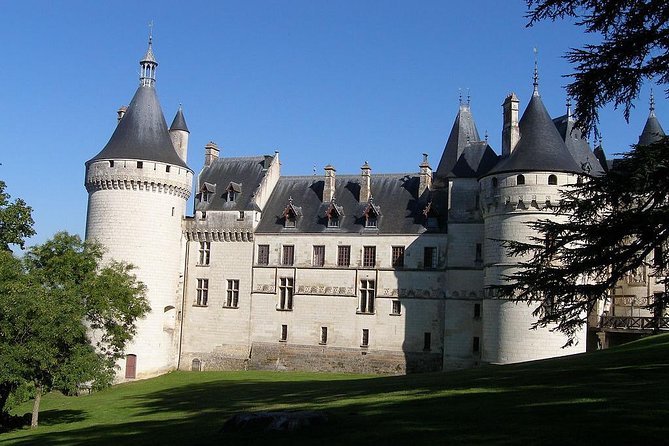 LOIRE VALLEY : Int'l Garden Festival at CHAUMONT + the king castle of CHAMBORD - A full-day Loire Valley reset from Paris