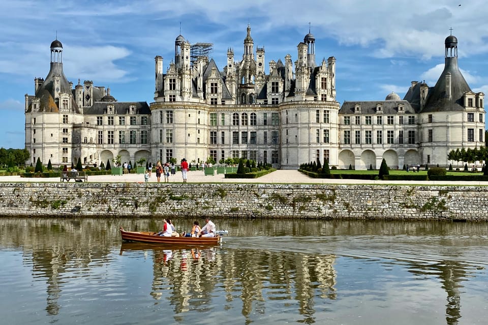 Loire Valley Royal Castles Small Group Day Trip from Paris - What Can Go Wrong, and How to Reduce the Risk