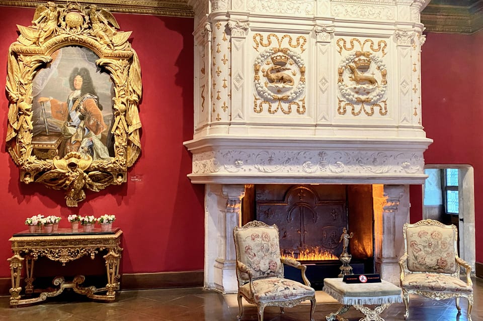 Loire Valley Royal Castles Small Group Day Trip from Paris - Timing, Lunch, and Comfort: What 13 Hours Feels Like