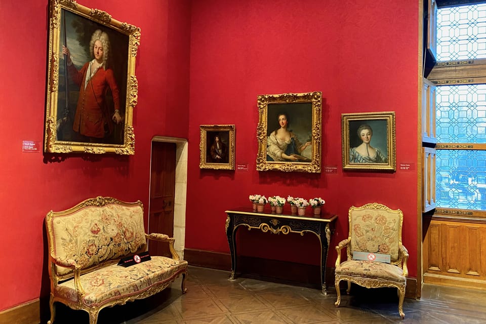 Loire Valley Royal Castles Small Group Day Trip from Paris - Price and Value: Is $324 a Fair Trade?