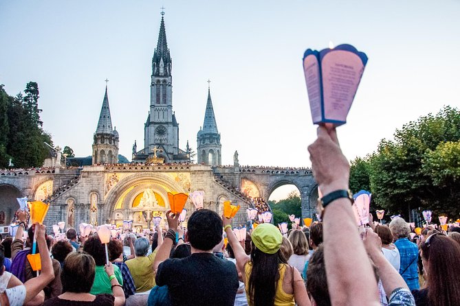 LOURDES : COME FOR A DAY - Private Day-trip from PARIS by High Speed Train - A very early start: 6am pickup and the long-day rhythm
