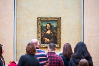 Louvre Access with a Multilingual Host - Meeting at the Carrousel Arch: Find Your Way Before You Need It