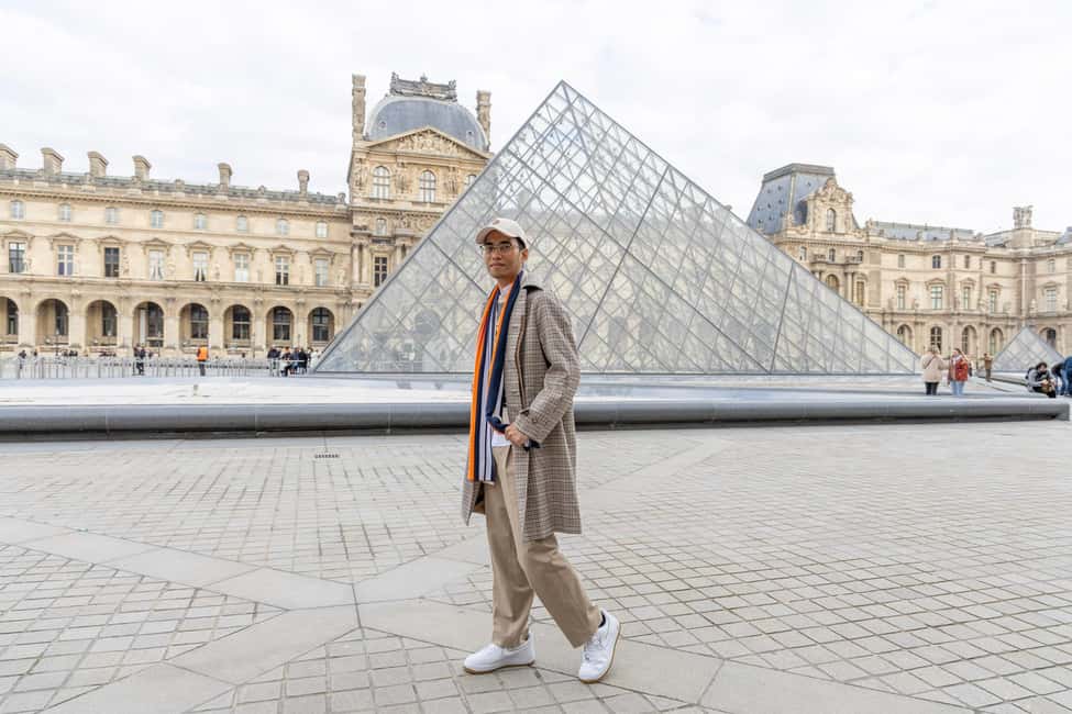 Louvre area photo shoot by Paris photographer - Price and Logistics: Fast, Focused, and Mostly Outdoors