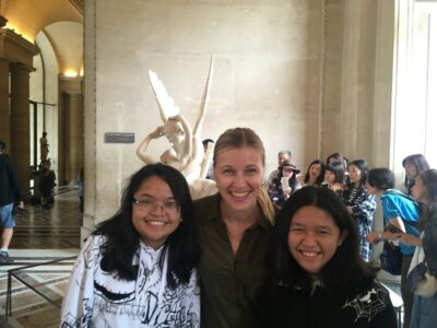 Louvre Museum Child-Friendly Private Tour for Families - Meeting at the Louvre Pyramid: Quick Start, Less Friction
