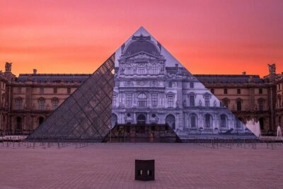 Louvre Museum Guided Tour with Artist - The meetup at Le Kiosque des Noctambules: start where the art begins
