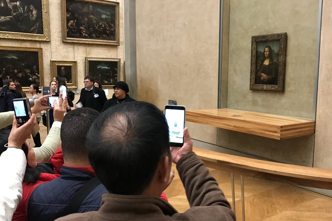 Louvre Museum Masterpieces Guided Tour - What a 6-person group changes inside the Louvre