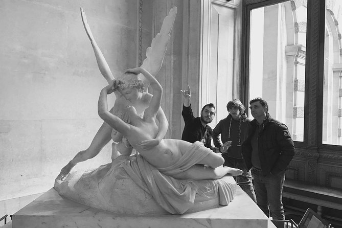 Louvre Museum Private 2-h Tour on Italian Art and masterpieces - How Italian-art guidance helps your larger Italy plans