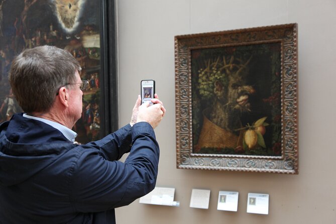 Louvre Museum Private Guided Tour with Access - Inside the Louvre: How a Private Guide Helps You Find the Point