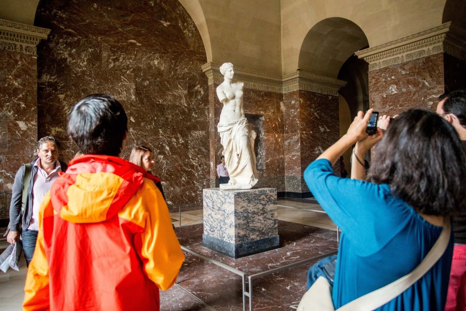 Louvre Museum: Skip-the-Line Guided Tour - Key highlights at a glance