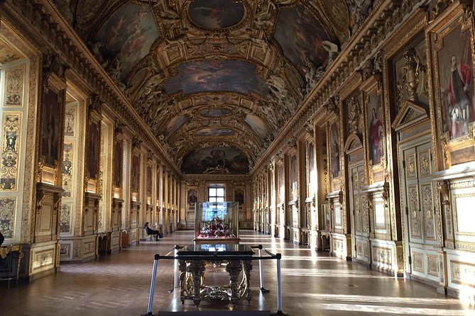 Louvre Private Tour - Skip-the-line is only half the story: headsets keep you in the moment