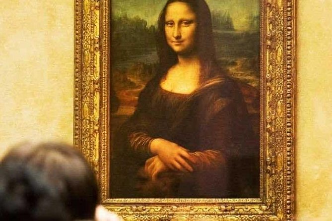 LOUVRE PRIVATE TOUR: Priority Access tickets & Local expert guide - A guide can change everything: names like Romain, Elliott, Alexandre, Marc, and Laura