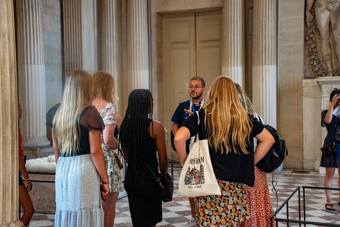 Louvre Private Tour – The Essentials and More with Expert Guide - Timing inside the Louvre: security, walking, and where you end