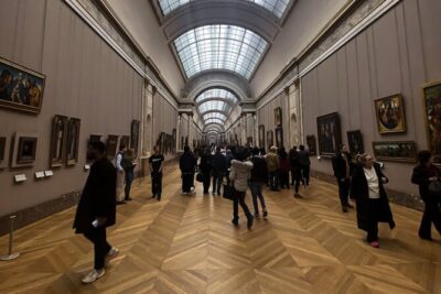 Louvre Private Tour with Entry Ticket - Where you start under the Pyramide du Louvre