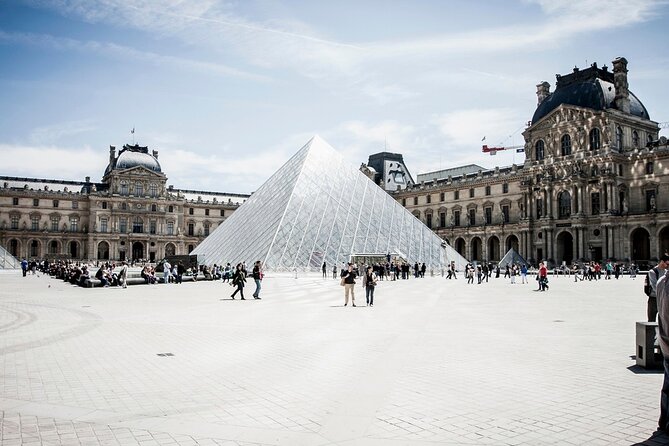 Louvre Skip The Line, Ticket included, PRIVATE or SMALL GROUP. - Language, Group Discounts, and the Reality of a Short Visit