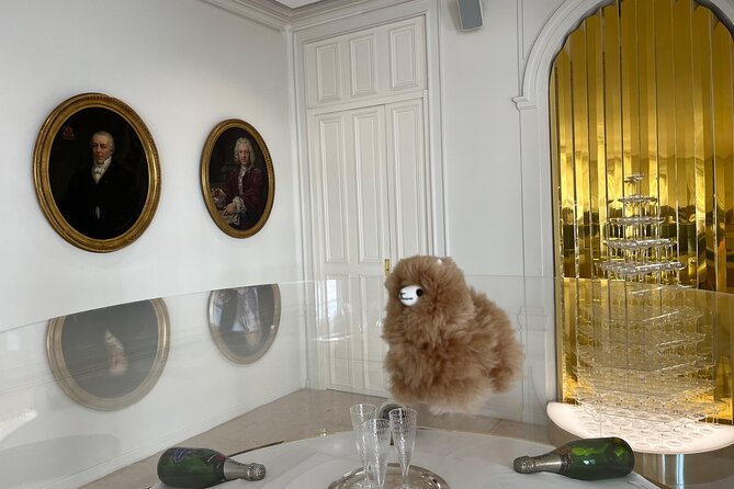 Luxury Dom Pérignon Champagne Tour with Brunch and Dinner - A 13-hour Champagne VIP day with hotel pickup from Paris