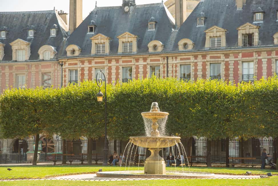 Marais: Discover the Medieval Heart of Paris - Marais in 150 Minutes: Medieval Origins, Synagogues, and Real-Paris Streets