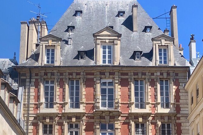 Marais Tour With a Local - Hidden Corners Are the Real Point