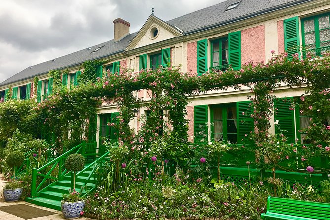 Monet's Gardens & House-Private Giverny Tour From Paris - A Private Giverny Half-Day With Front-Door Pickup From Paris