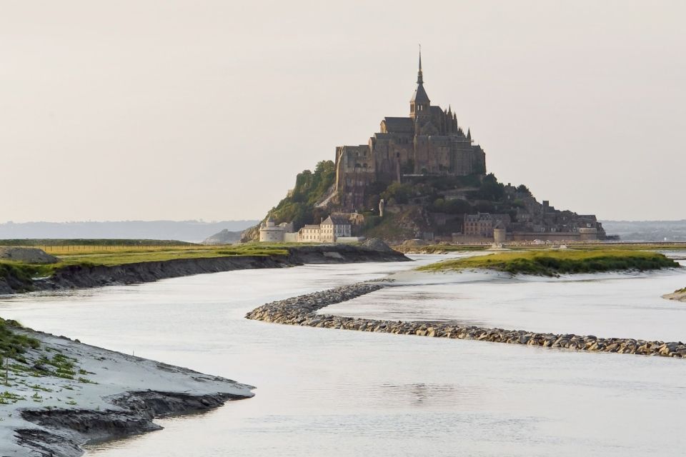 Mont Saint-Michel & Chateaux Country 3-Day Tour from Paris - The Big Pitch: Mont Saint-Michel Plus Loire Castles, Then Back Through Normandy