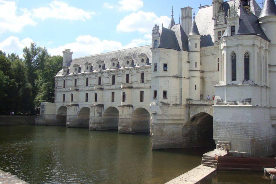 Mont Saint-Michel & Chateaux Country 3-Day Tour from Paris - Omaha Beach, Rouen, and Normandy Coastal Time: More Than Castles