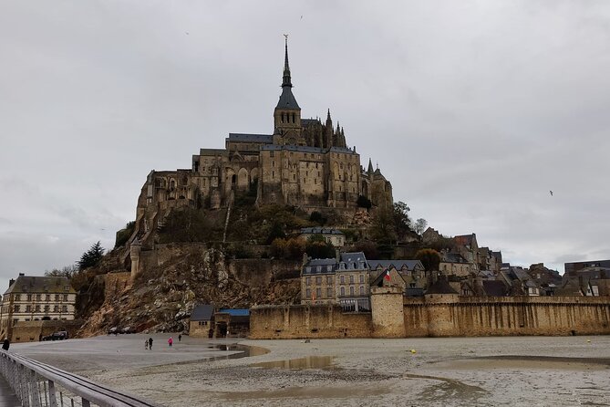 Mont Saint Michel Private VIP Tour with Champagne from Paris - Stop 1: Mont-Saint-Michel’s abbey walk, your pace, your questions