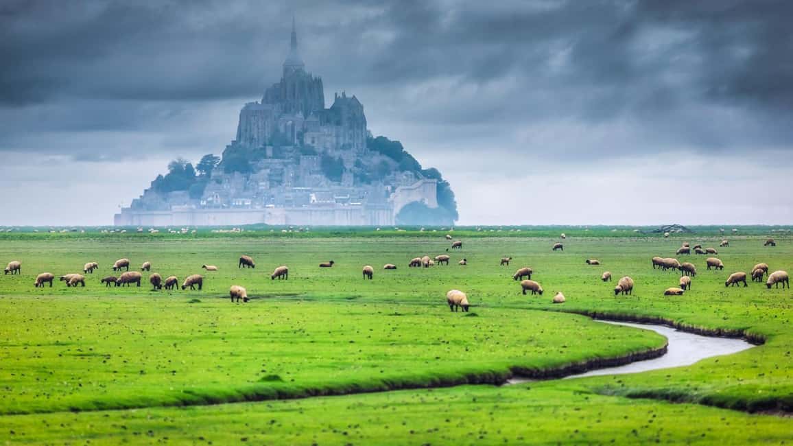 Mont Saint-Michel Small-Group Day Trip from Paris with Abbey Ticket - Why Mont Saint-Michel Is a Worthy 14-Hour Trip
